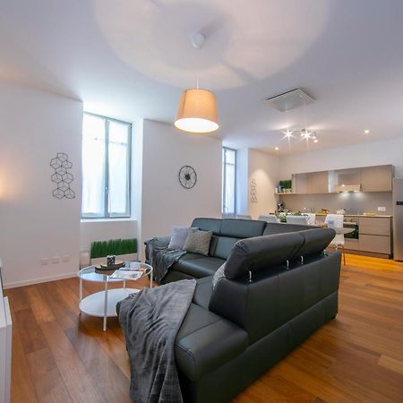 Star Of Lugano - Happy Rentals ภายนอก รูปภาพ